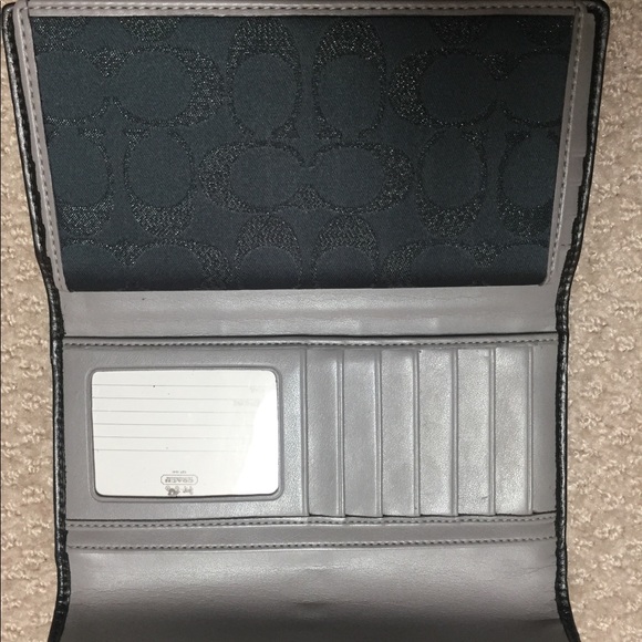 Coach Wallet - Picture 2 of 2